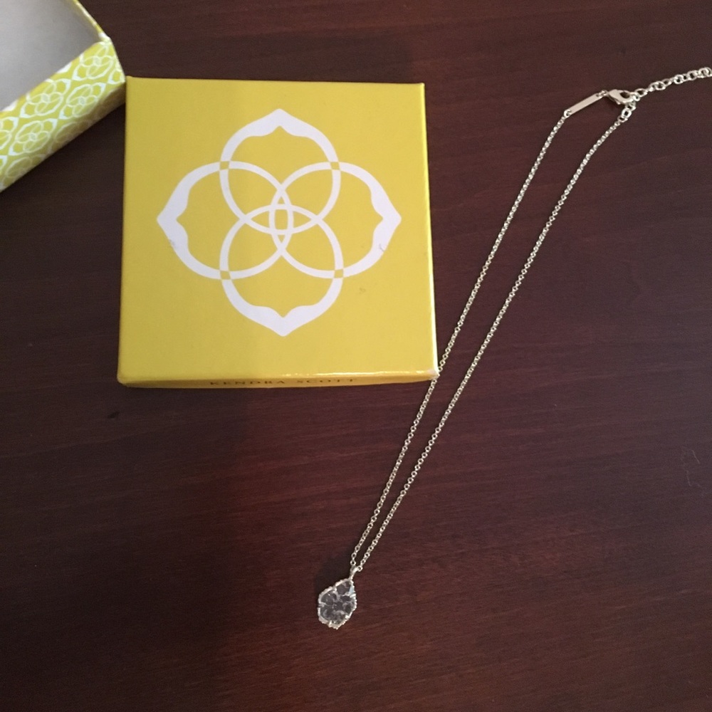 Kendra Scott Necklace